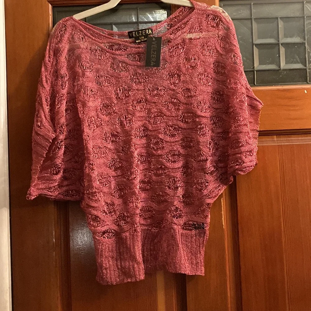 NWT Raspberry Top  Size S/M - Picture 2 of 3